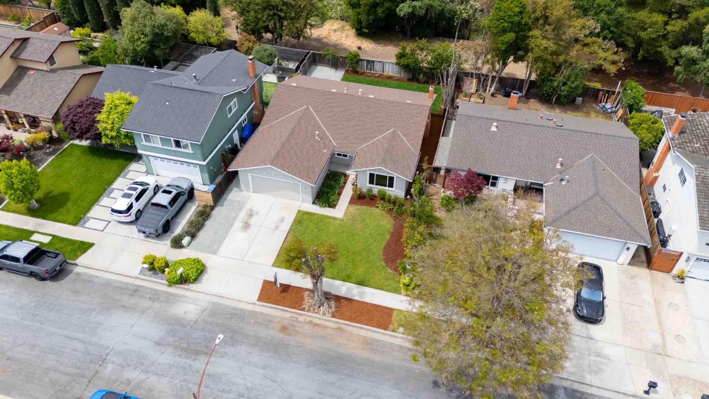 3785 Wellington Square