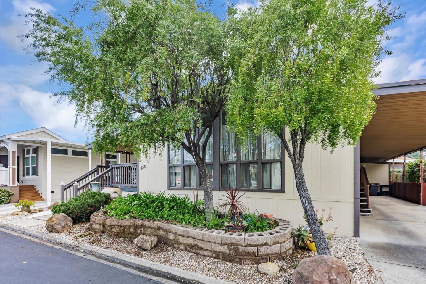 836 Villa Teresa Way Unit: 836