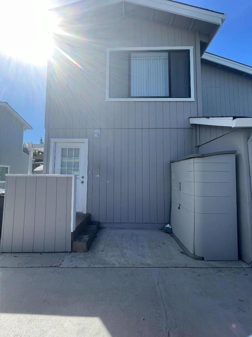 134 Cypress A Upstairs