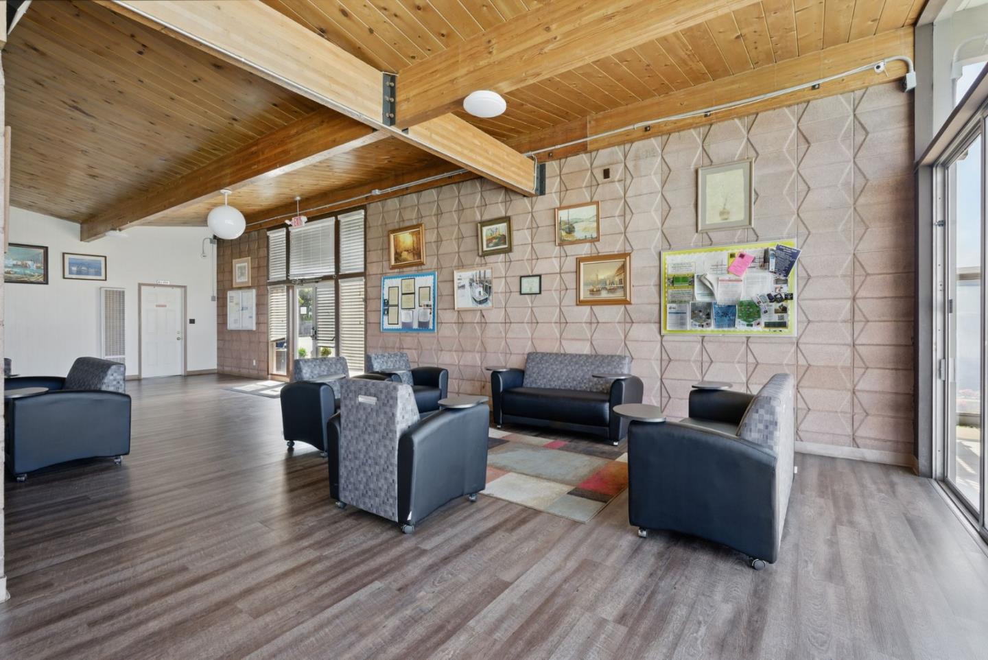 3015 East BAYSHORE Road Unit: 169