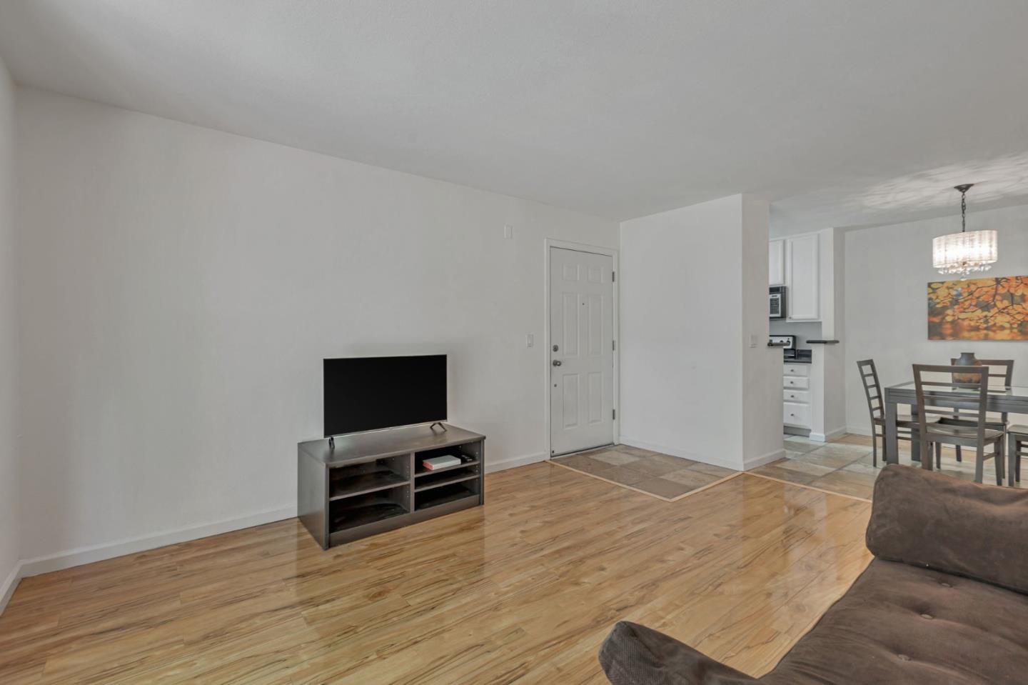 1167 Yarwood Court