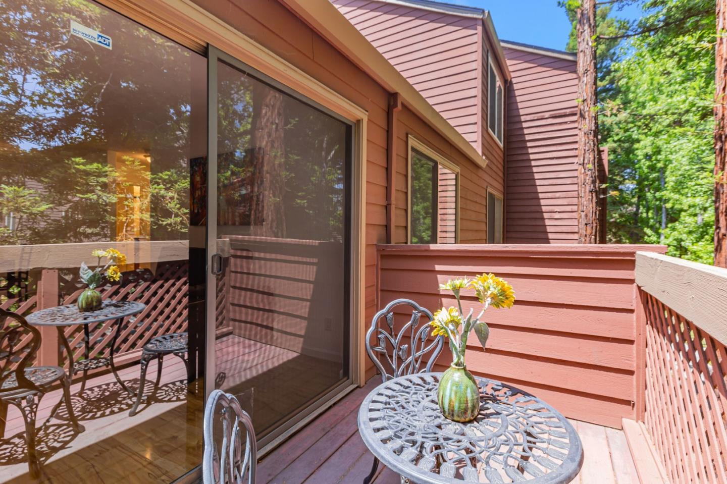 1167 Yarwood Court