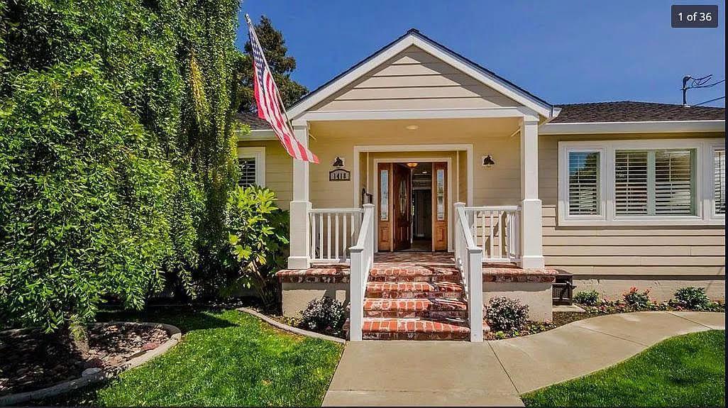 1418 Bradley Court