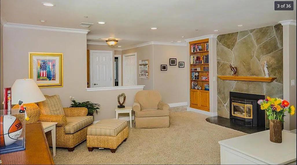 1418 Bradley Court