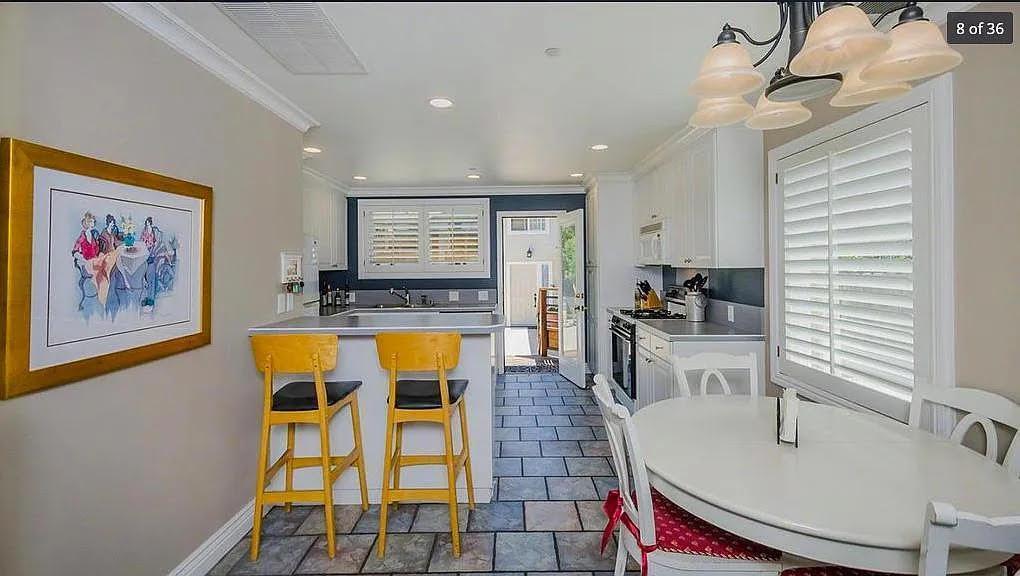 1418 Bradley Court