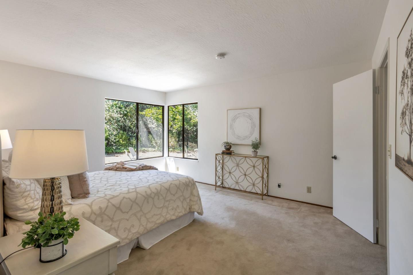 748 Casterwood Court