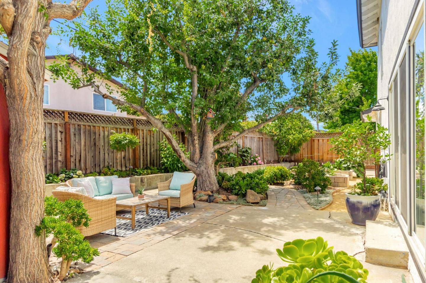 4765 Corrales Drive