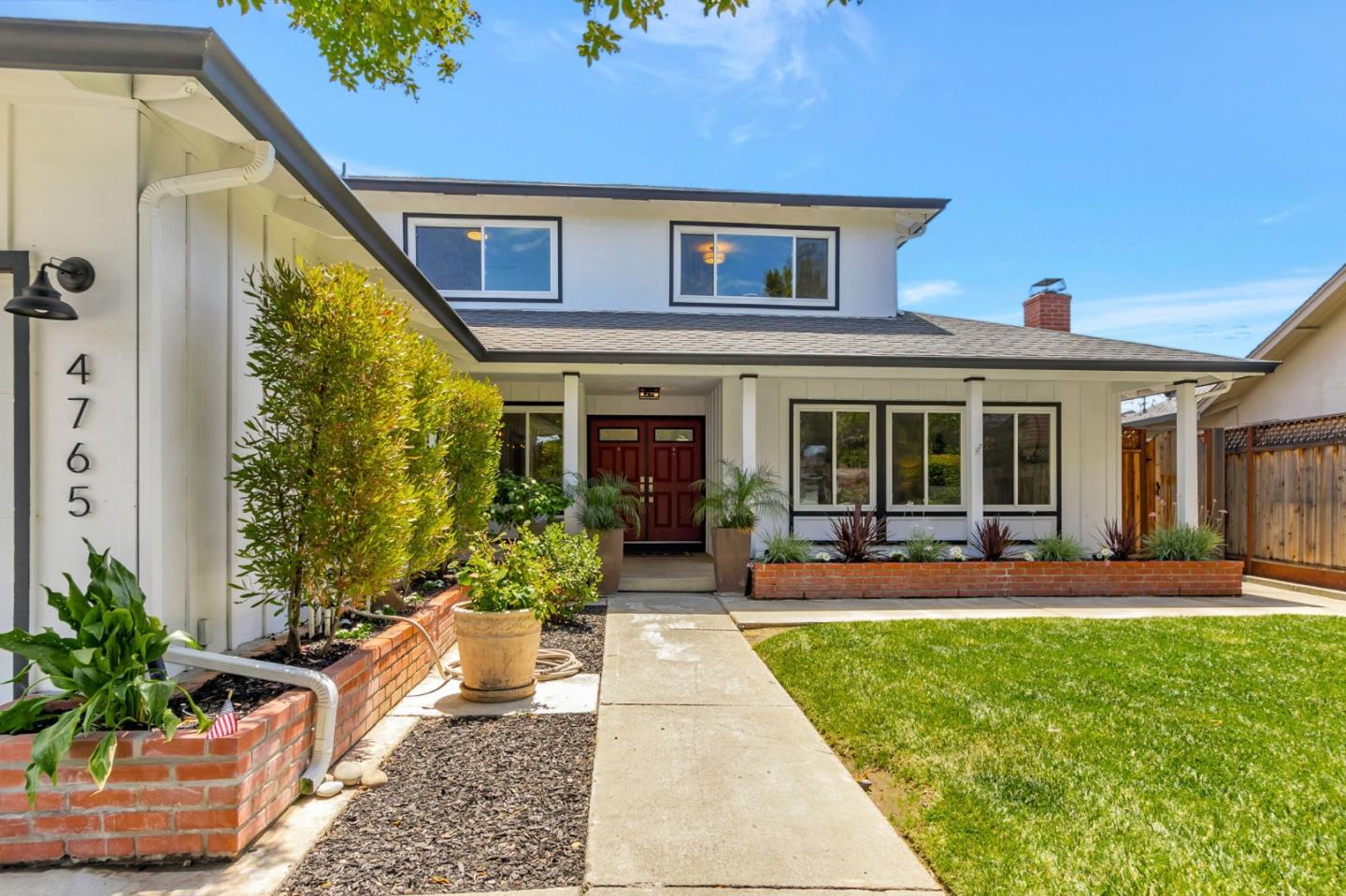 4765 Corrales Drive