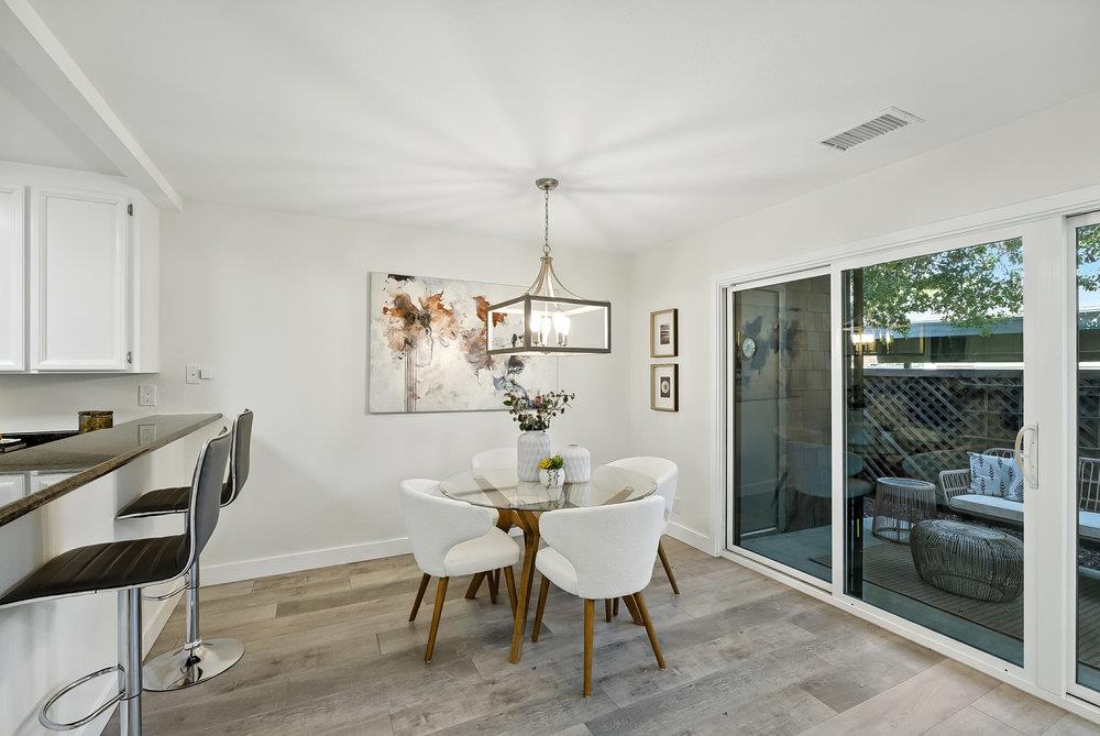 1907 La Terrace Circle