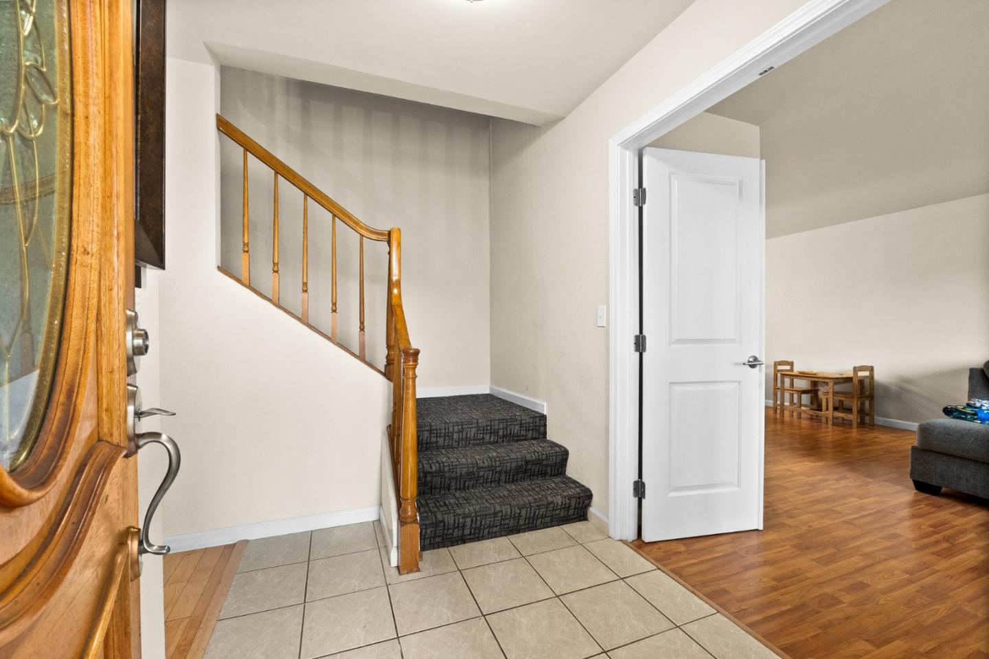 326 El Molino Way