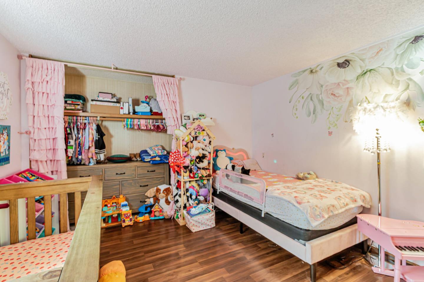 5770 Winfield Boulevard Unit: 17