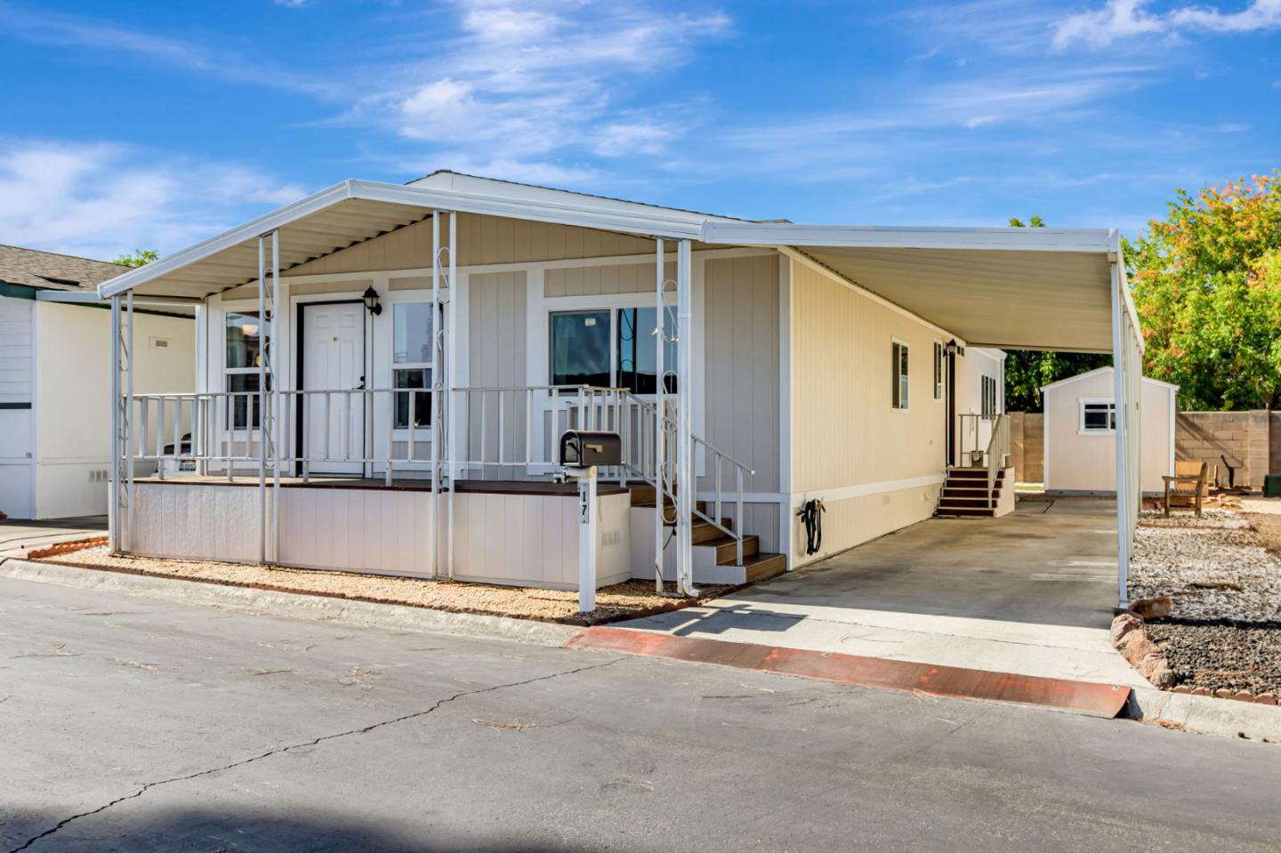 5770 Winfield Boulevard Unit: 17