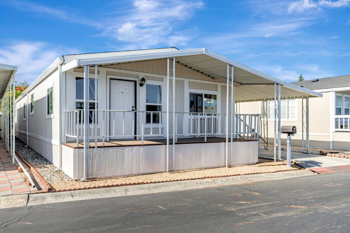 5770 Winfield Boulevard Unit: 17