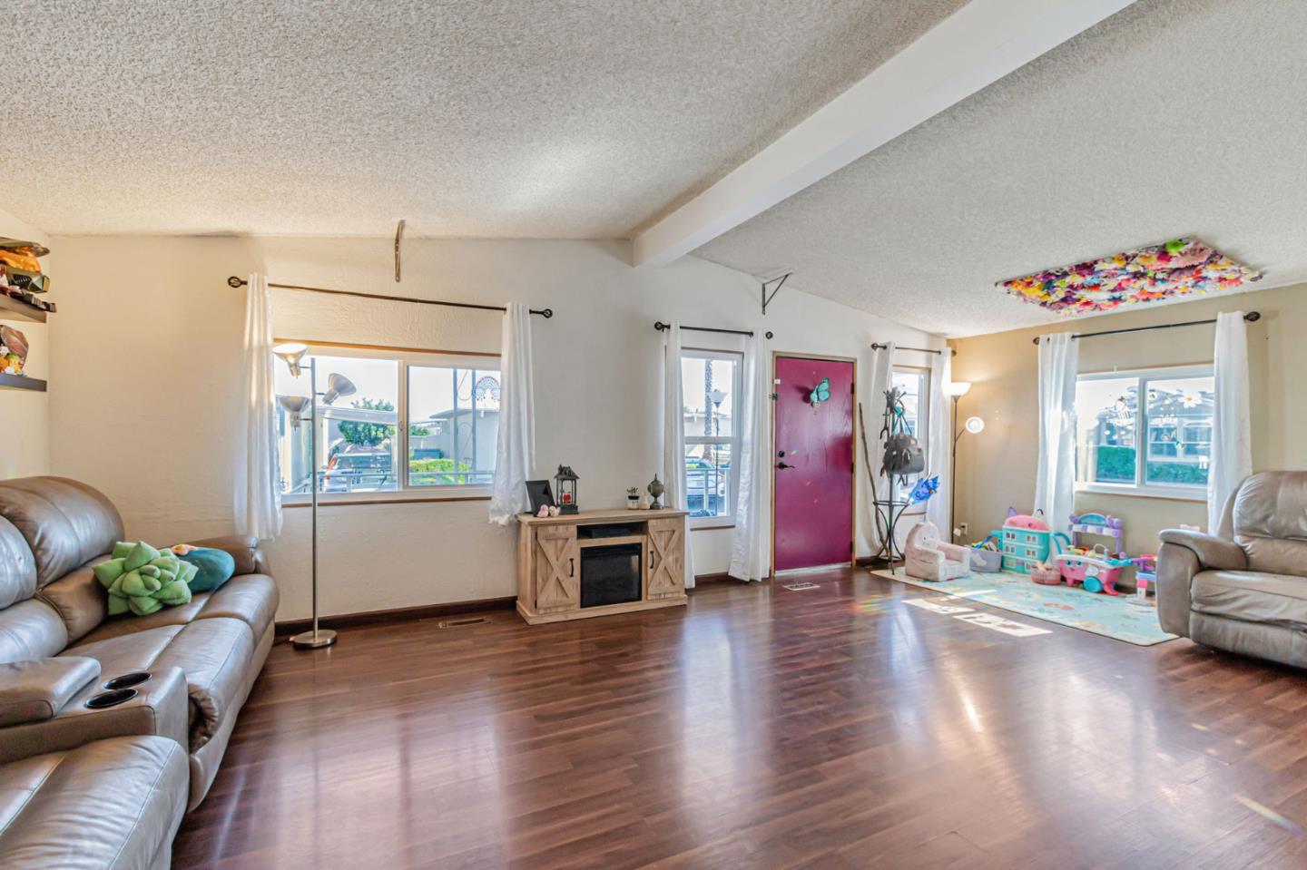 5770 Winfield Boulevard Unit: 17