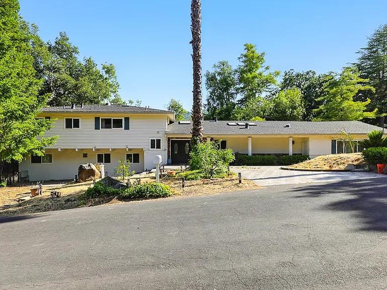15475 Monte Vista Drive