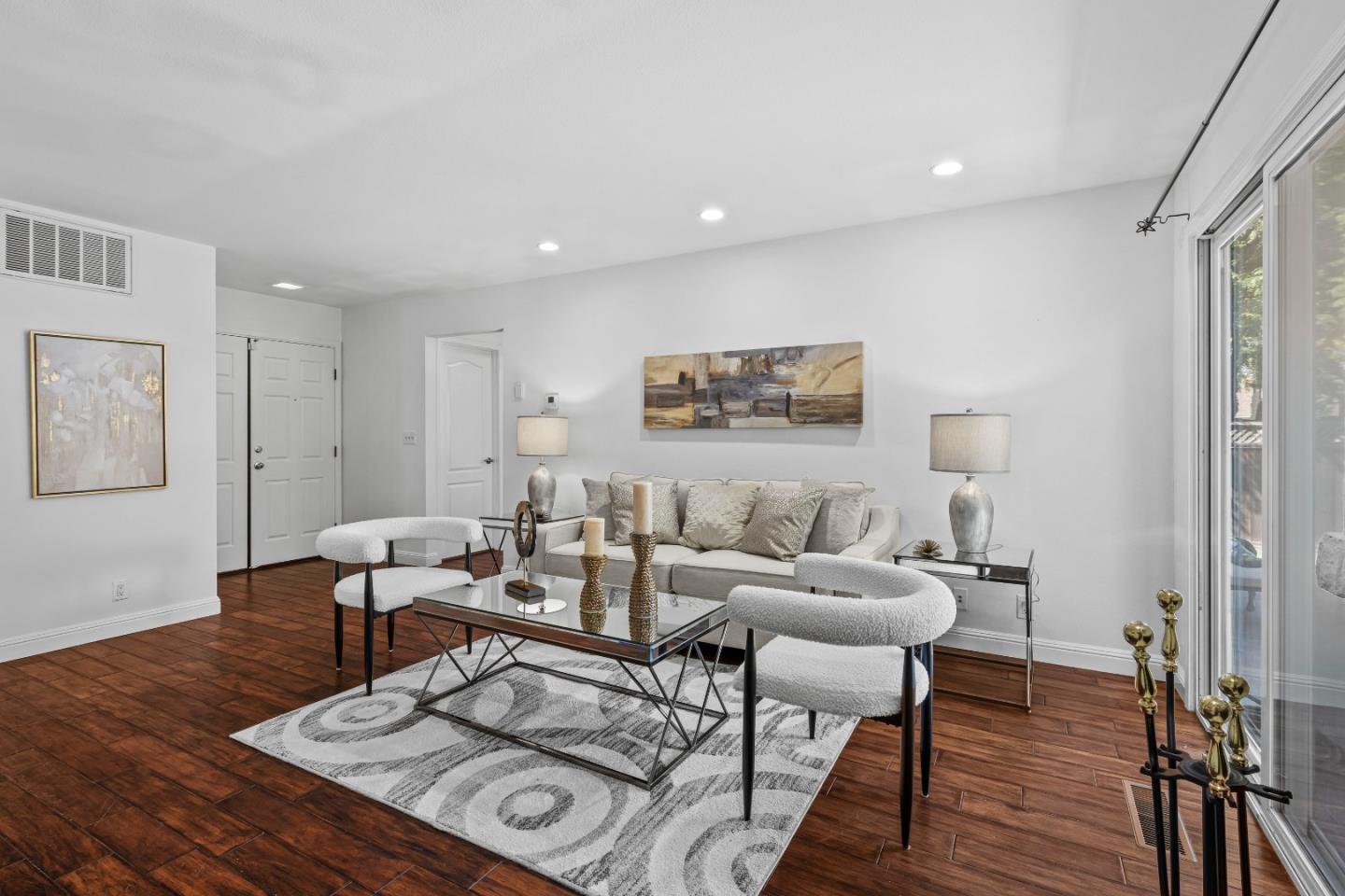 6375 San Anselmo Way