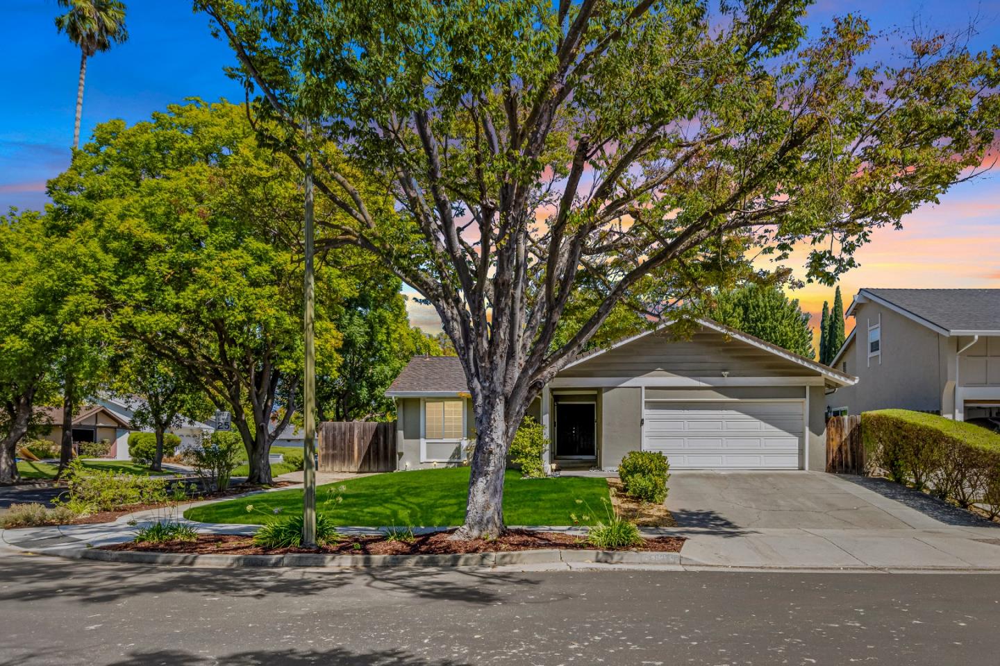 6375 San Anselmo Way