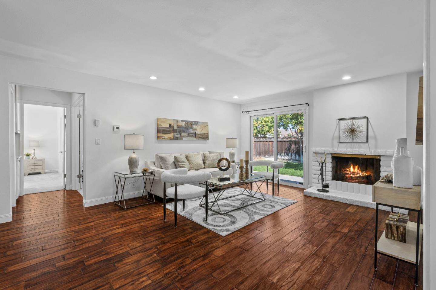 6375 San Anselmo Way