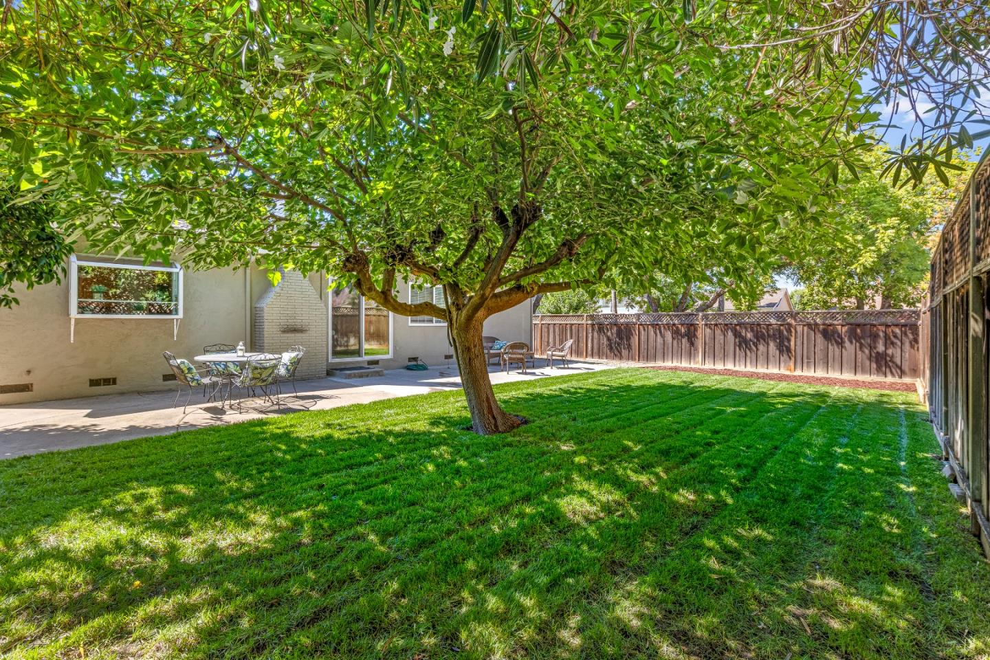 6375 San Anselmo Way