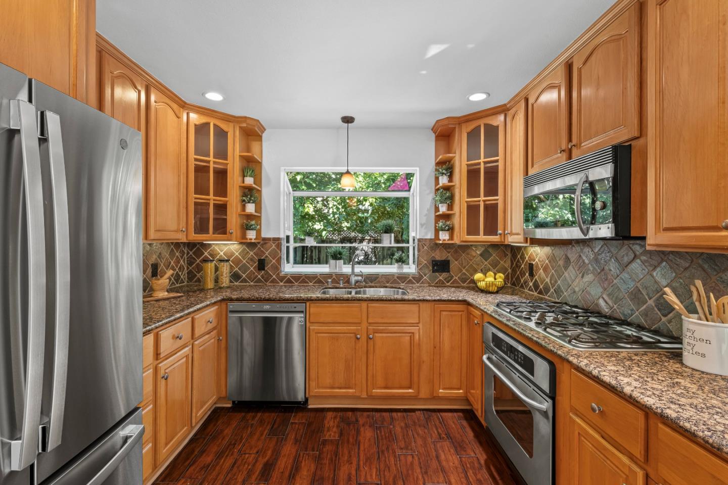 6375 San Anselmo Way