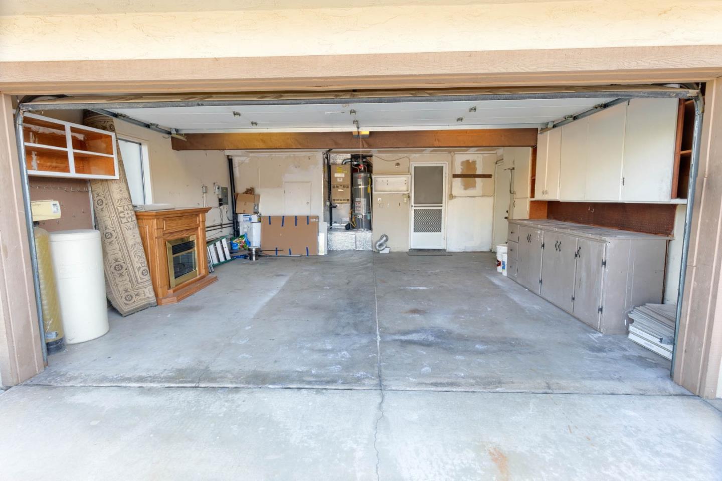 1464 Athenour Court