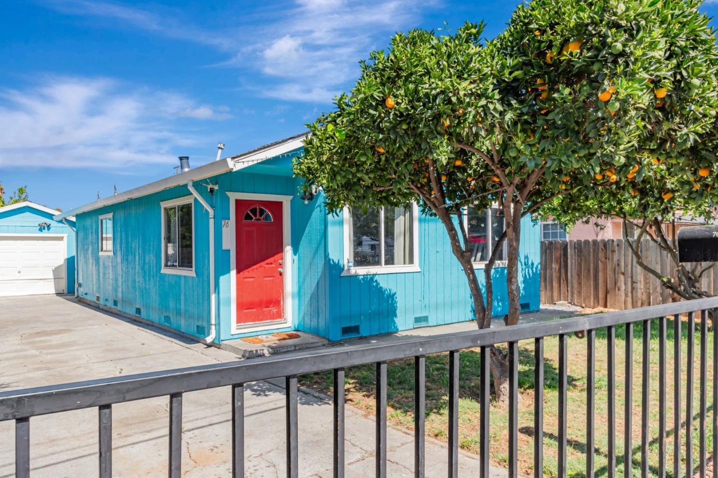 76 Sunset Court