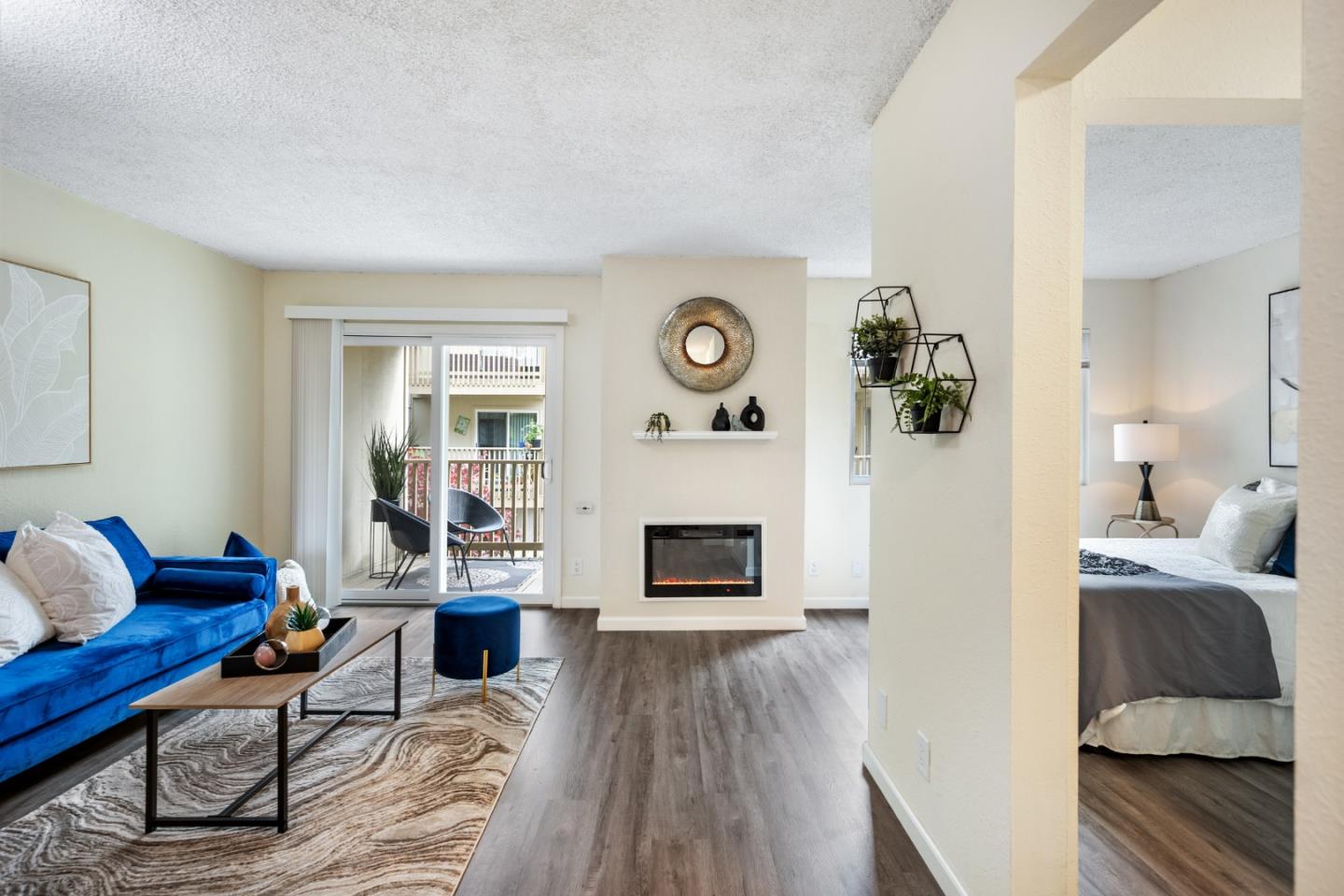 368 Imperial Way 204