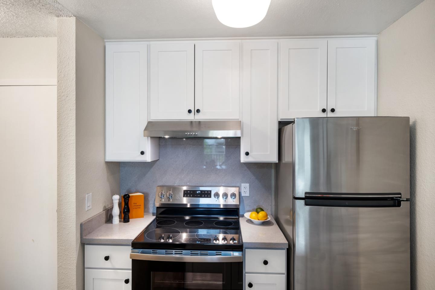 368 Imperial Way 204