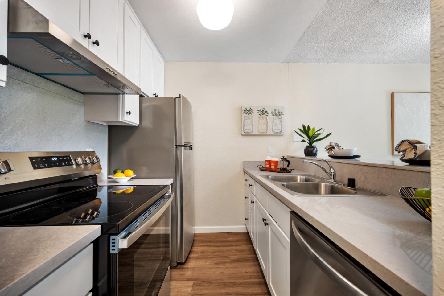 368 Imperial Way 204