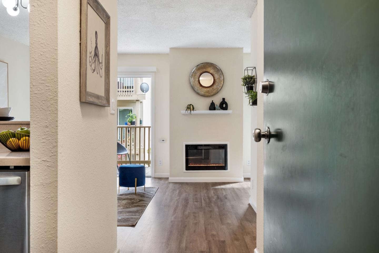 368 Imperial Way 204