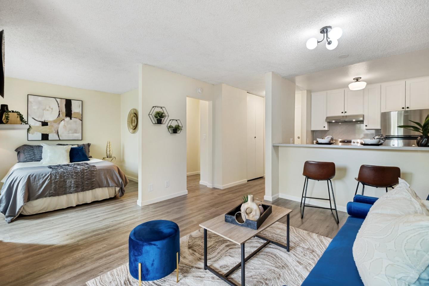368 Imperial Way 204