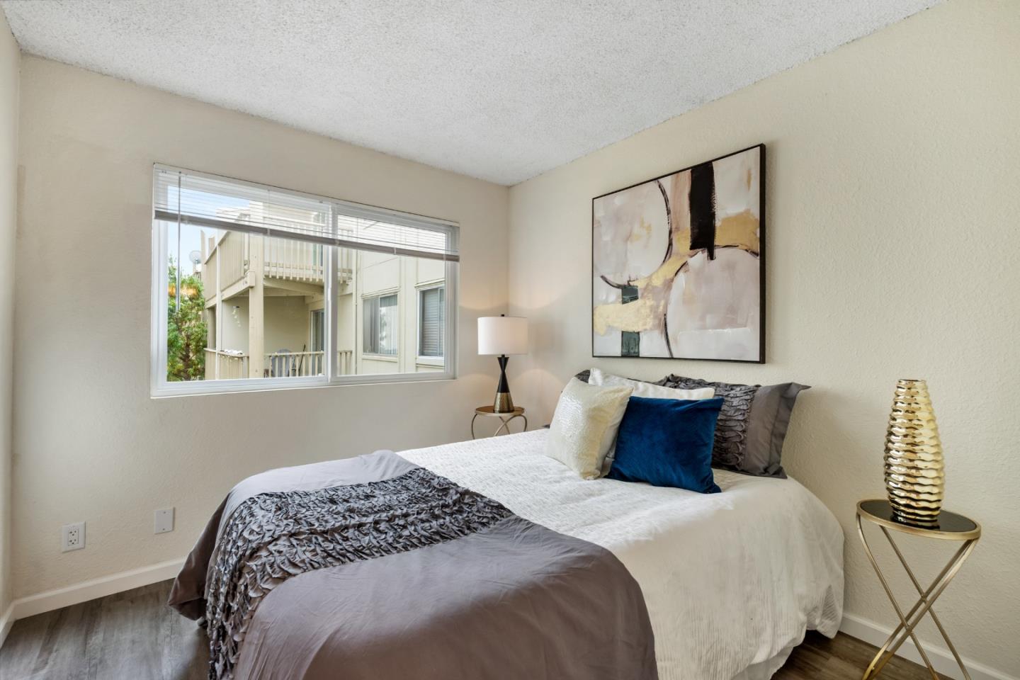 368 Imperial Way 204