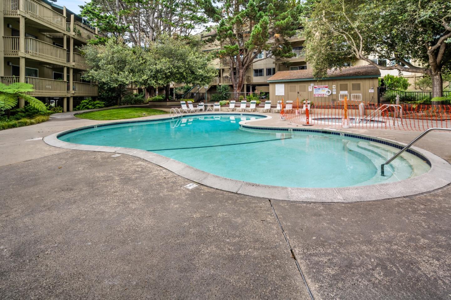 368 Imperial Way 204