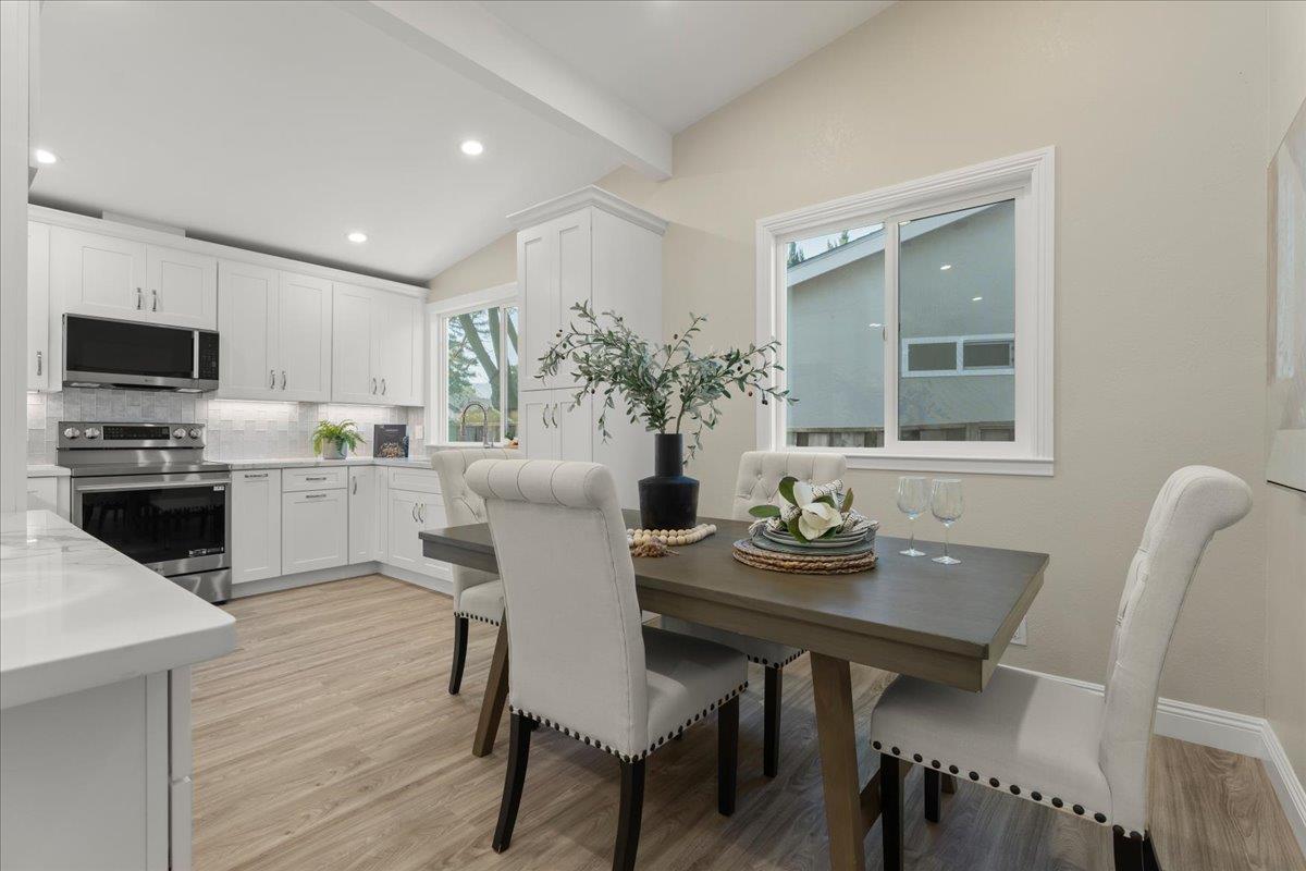 6575 Kaneko Drive