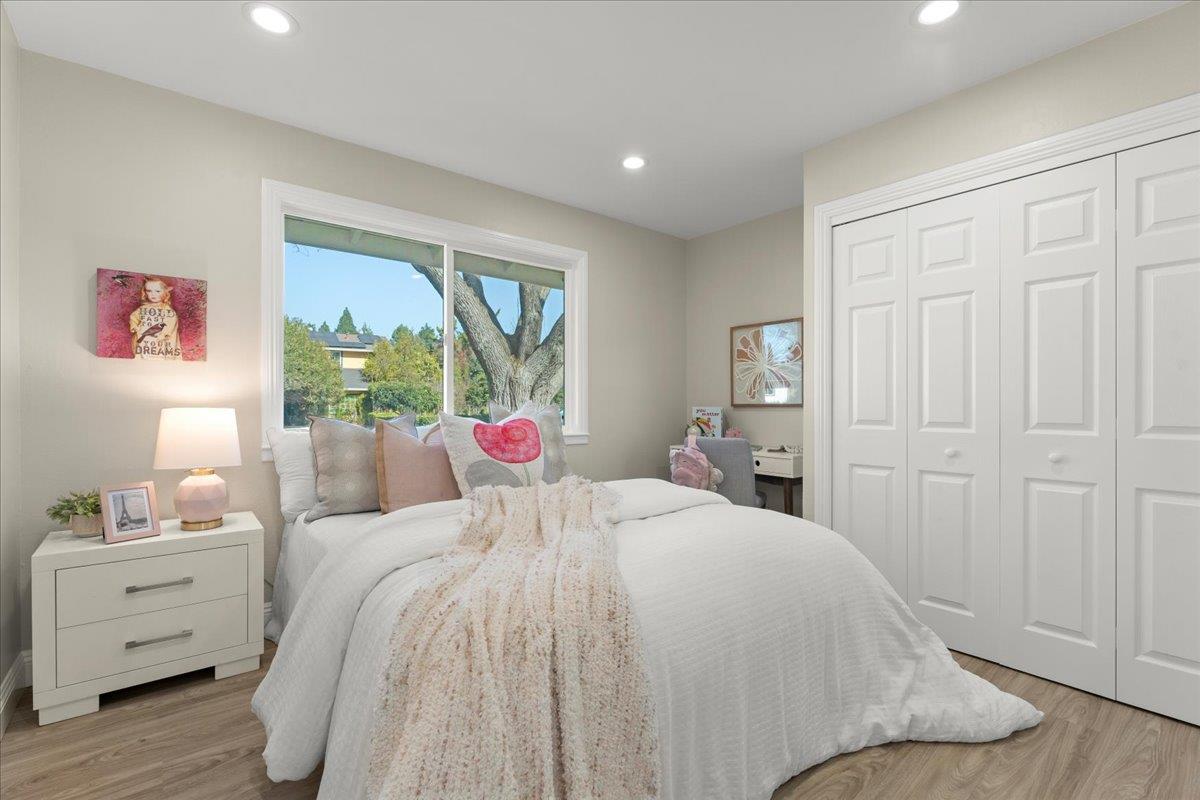 6575 Kaneko Drive