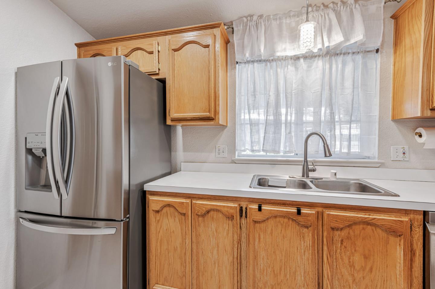 1580 Balein Court Unit: 14