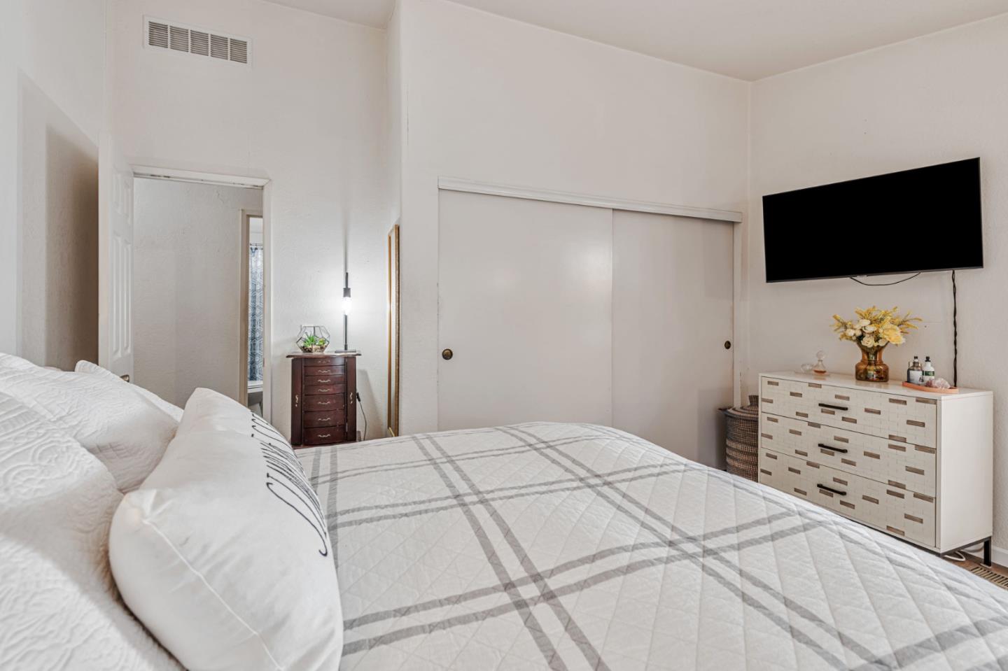 1580 Balein Court Unit: 14