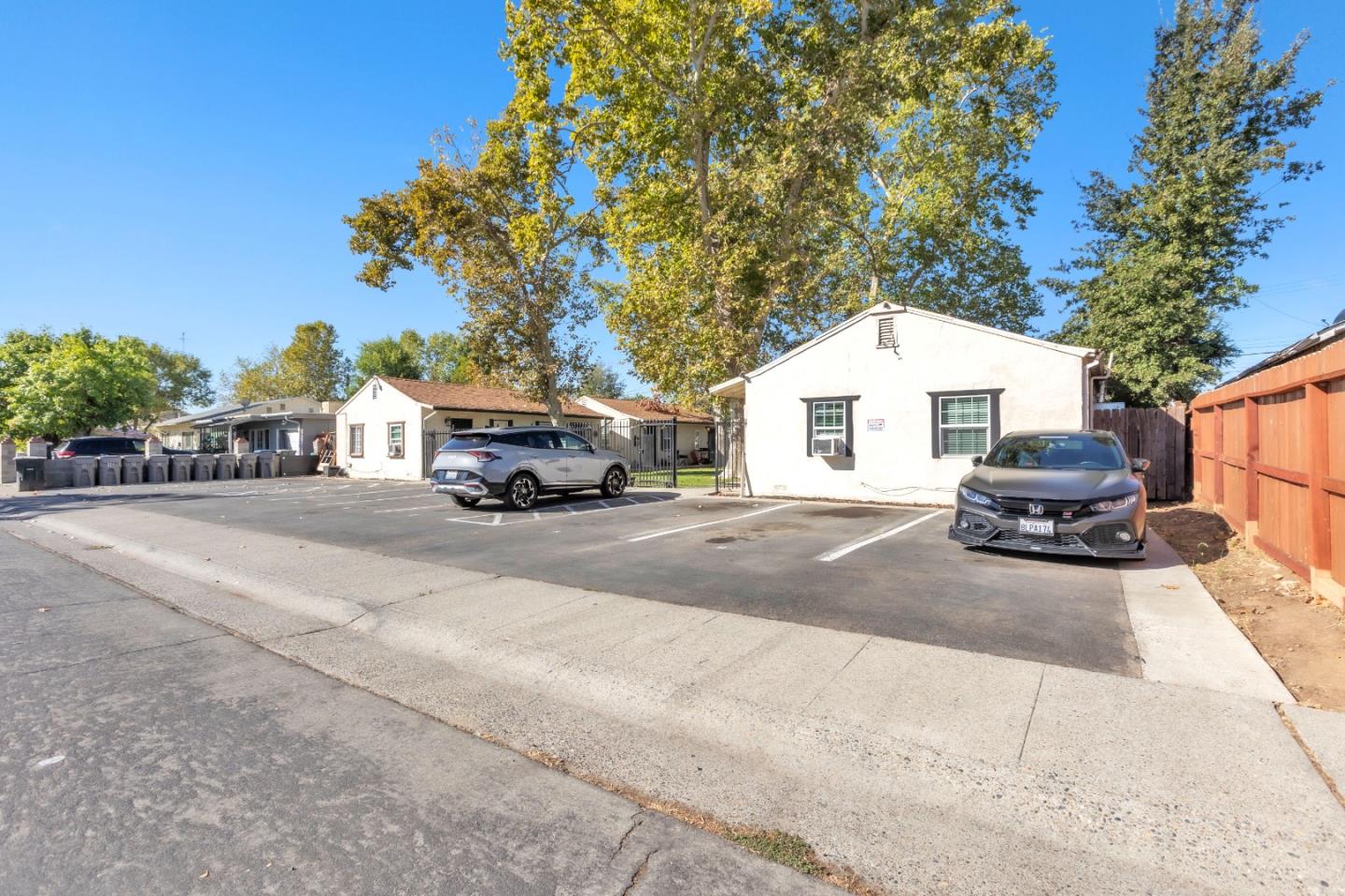 3723 Jasmine Street