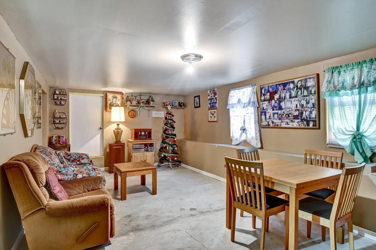 2819 East 23rd Street
