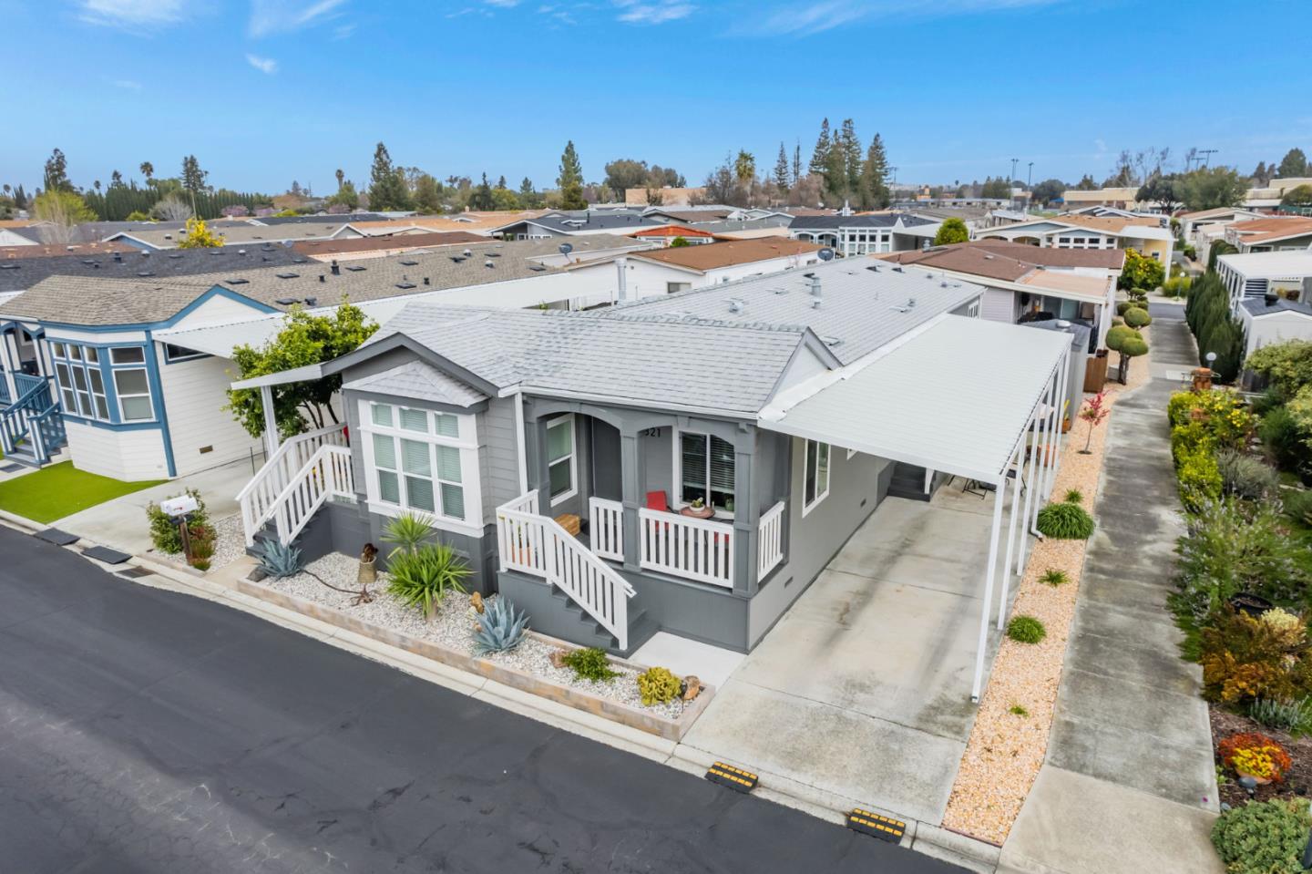 821 Villa Teresa Way Unit: 821