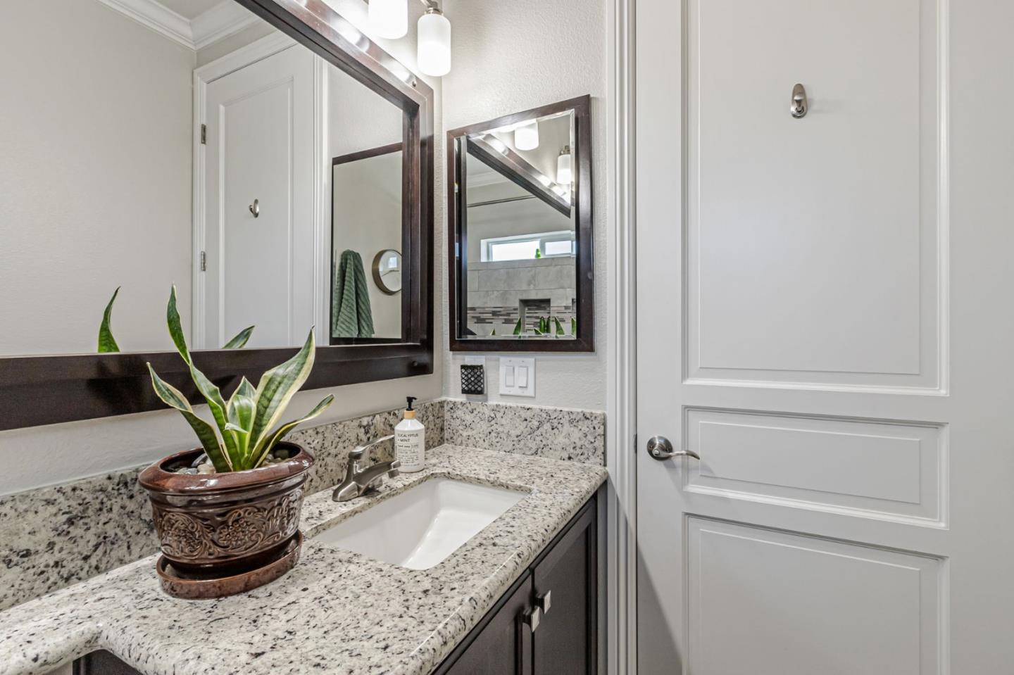 821 Villa Teresa Way Unit: 821