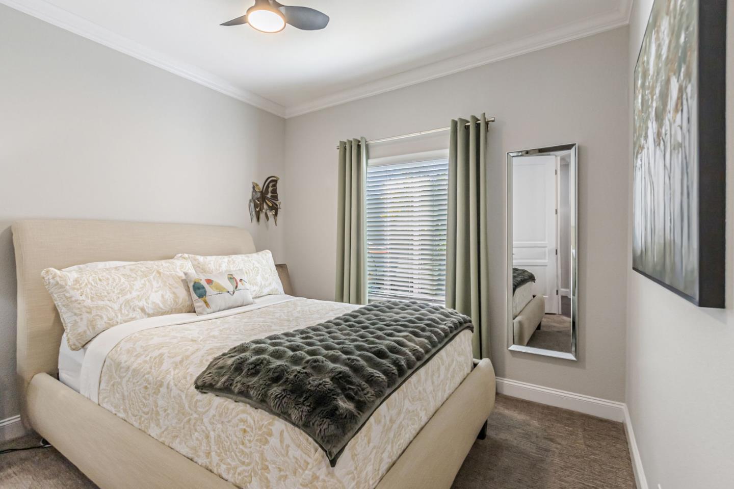 821 Villa Teresa Way Unit: 821
