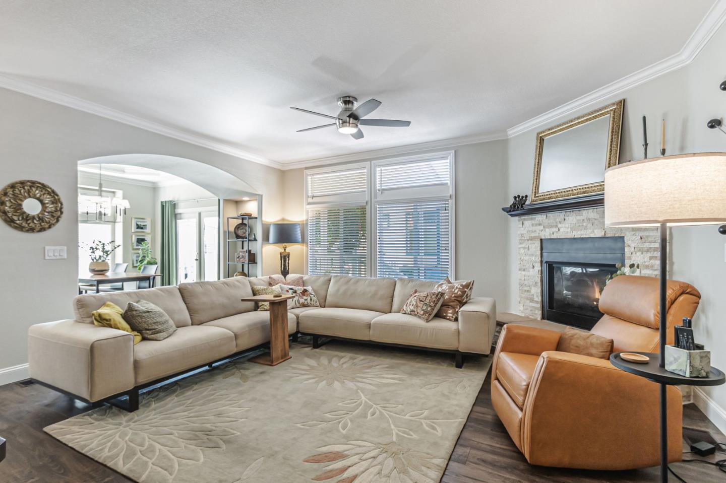 821 Villa Teresa Way Unit: 821