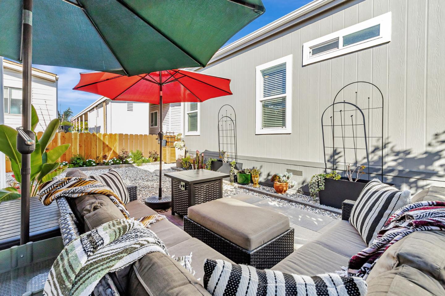 821 Villa Teresa Way Unit: 821