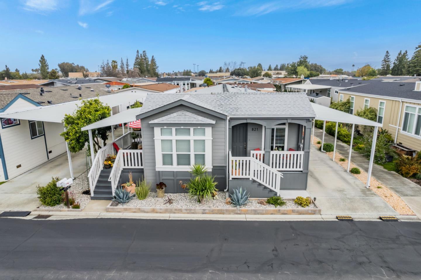 821 Villa Teresa Way Unit: 821