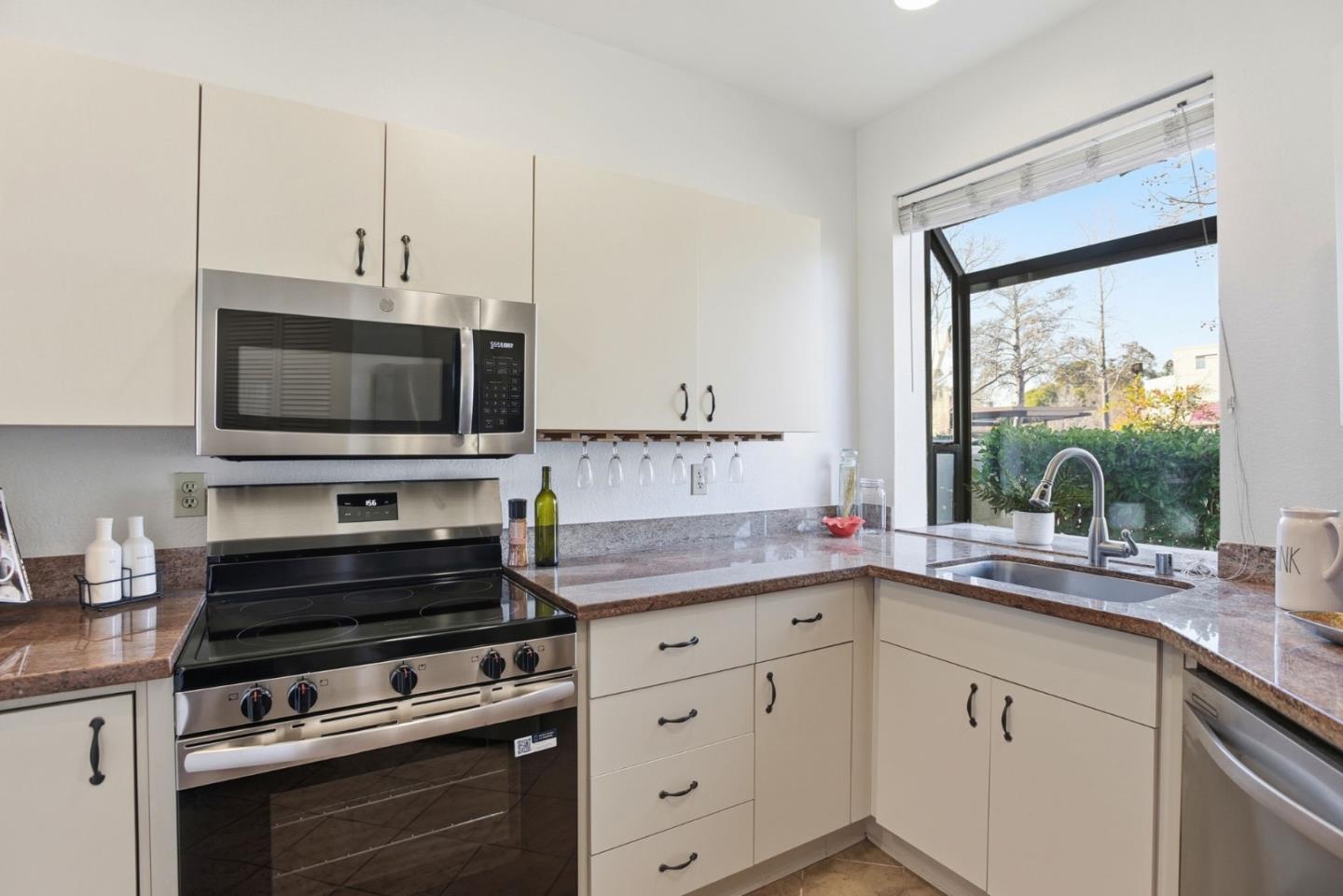 139 Shorebird Circle