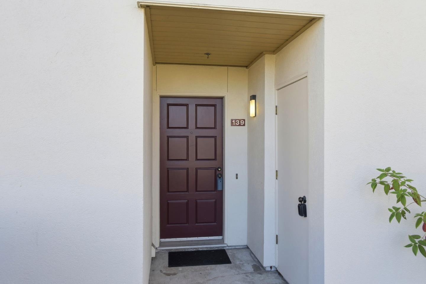 139 Shorebird Circle