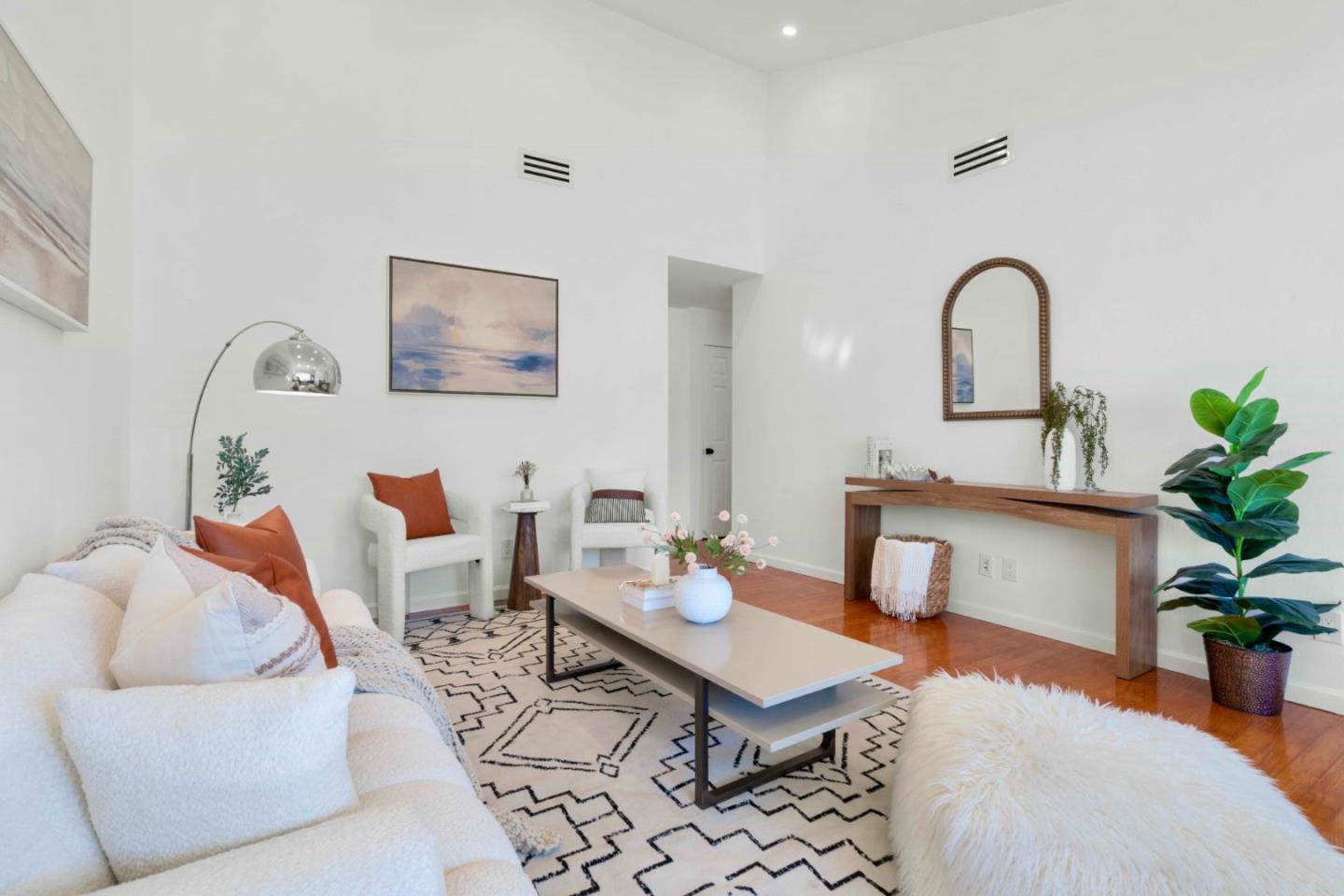 32490 Lake Temescal Lane