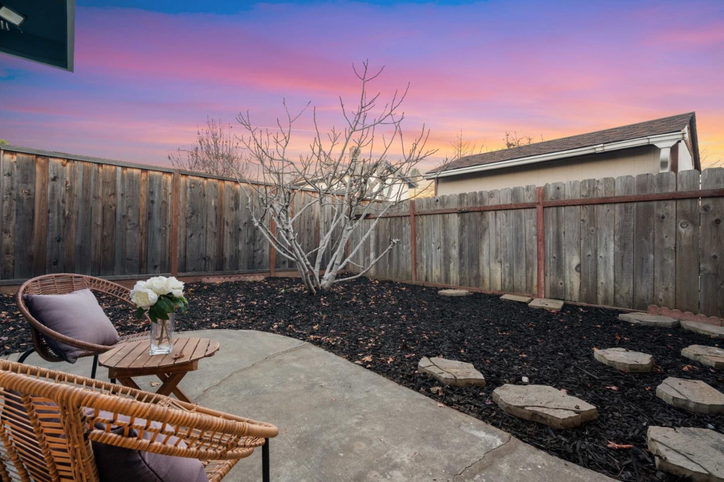 32490 Lake Temescal Lane