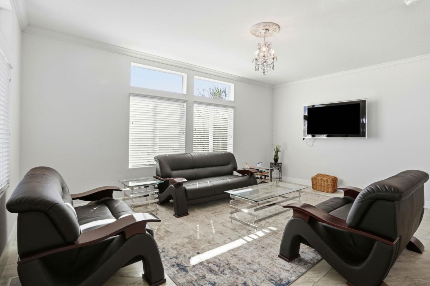 829 Villa Teresa Way Unit: 829